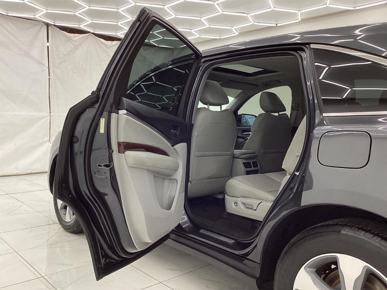 Acura MDX SH-AWD 4dr 2016