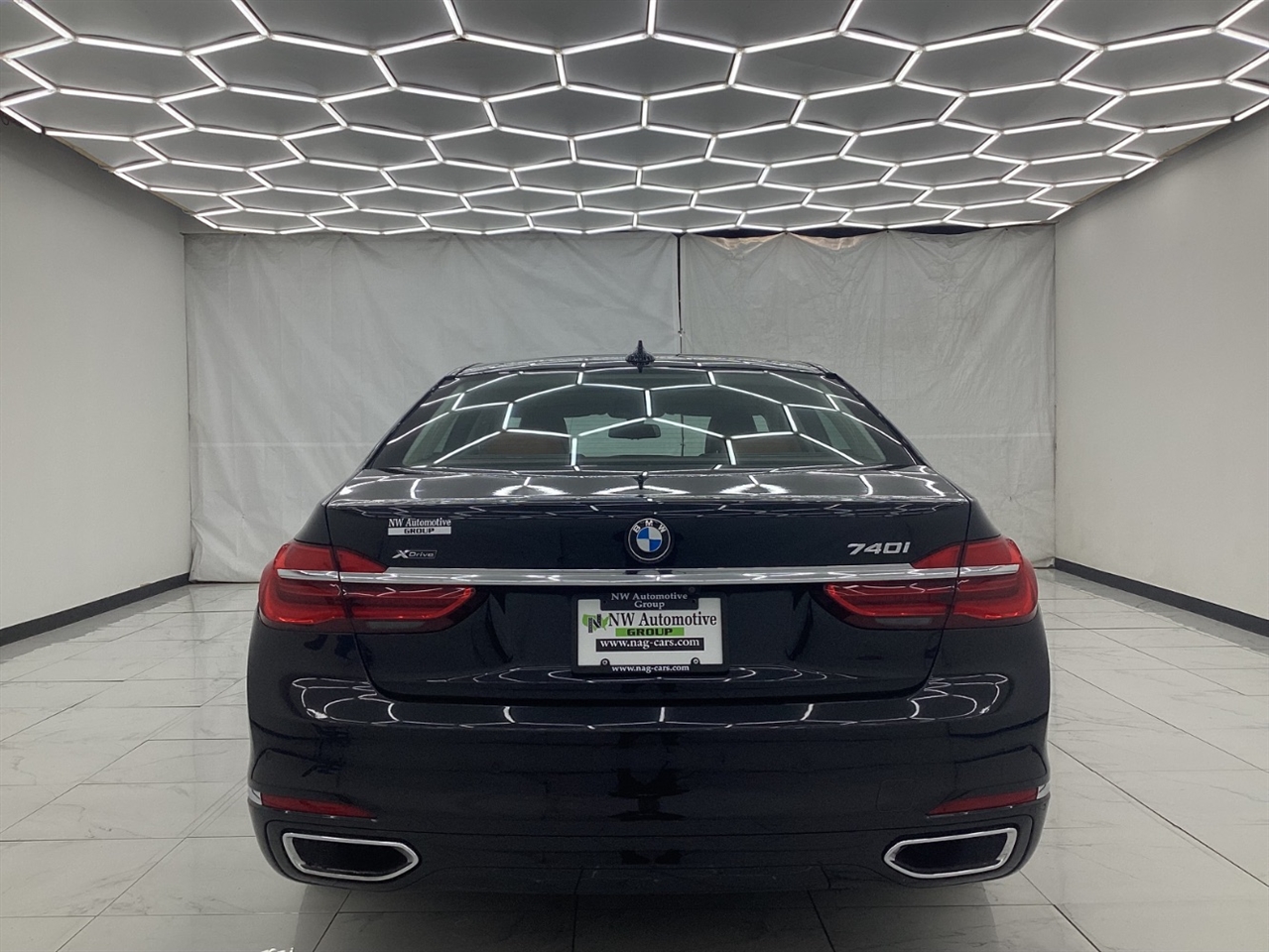 BMW 7 Series 740i xDrive Sedan 2017