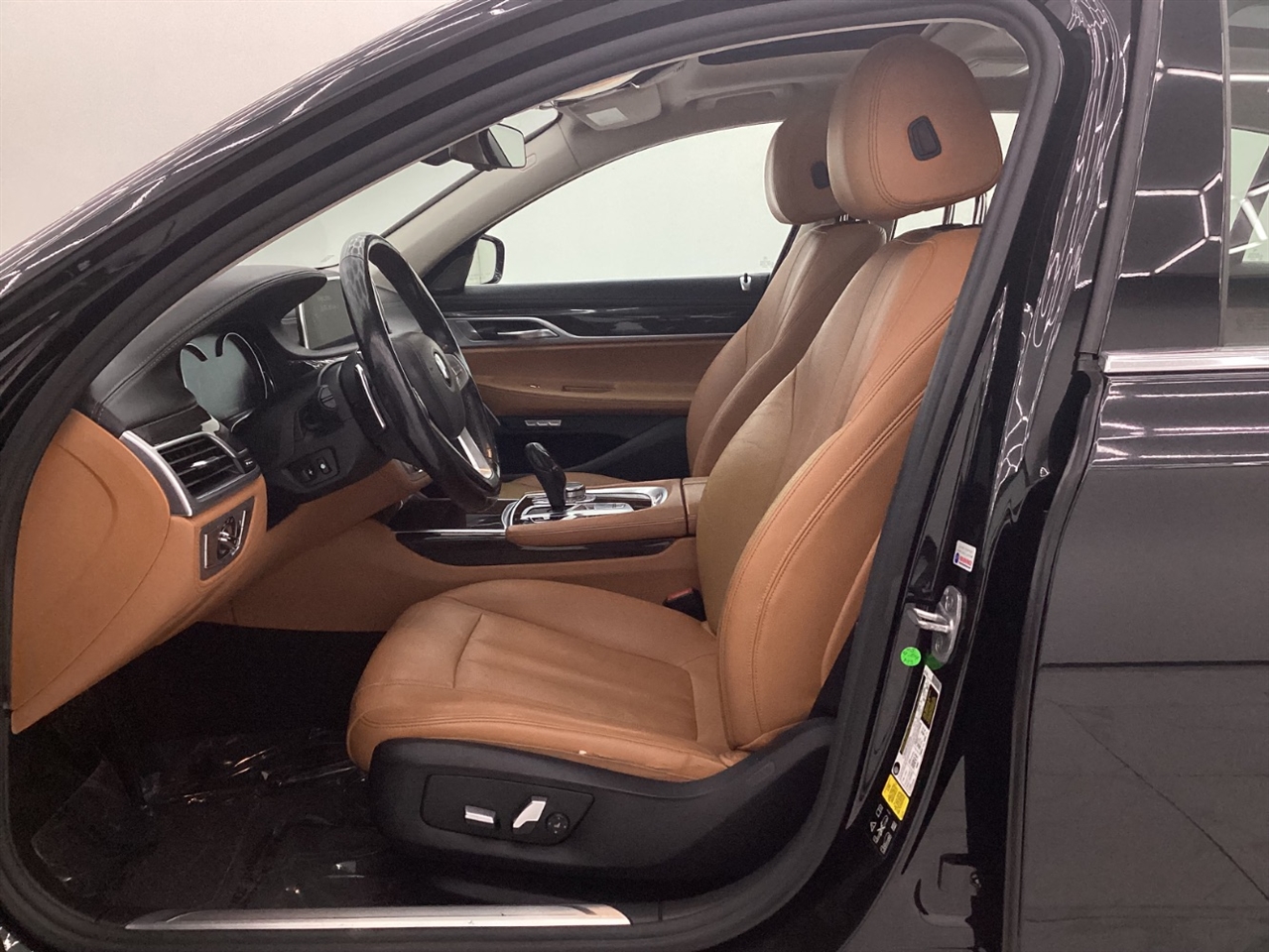 BMW 7 Series 740i xDrive Sedan 2017