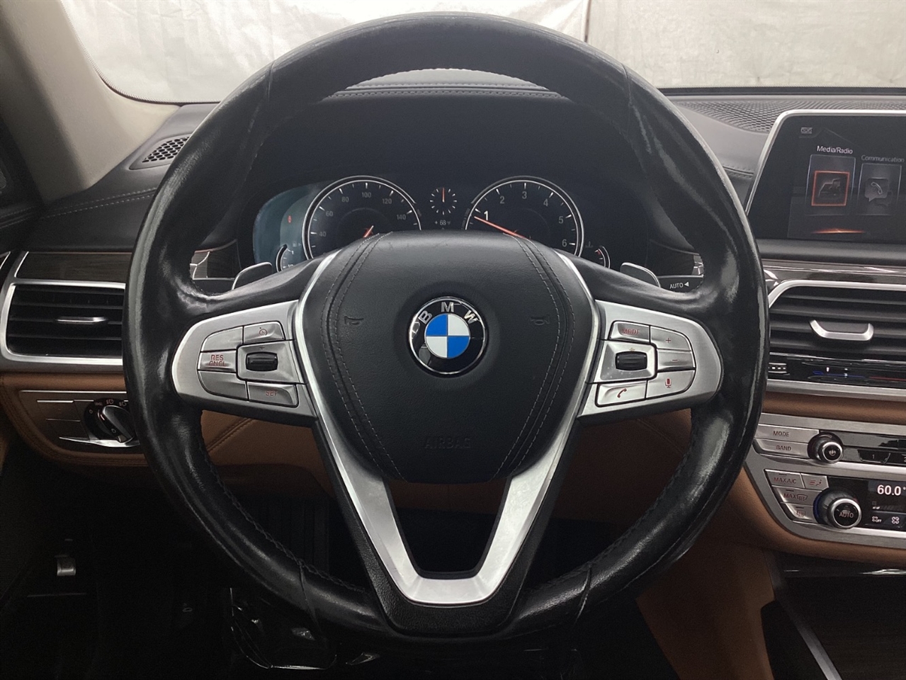 BMW 7 Series 740i xDrive Sedan 2017