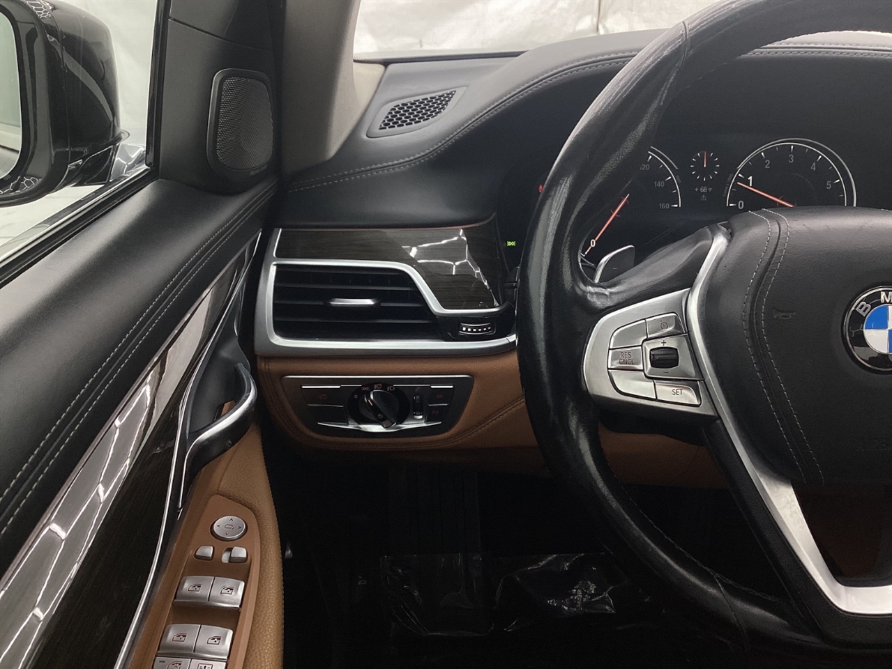 BMW 7 Series 740i xDrive Sedan 2017