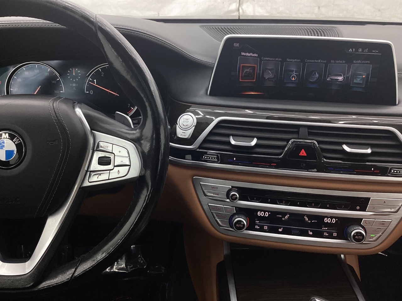 BMW 7 Series 740i xDrive Sedan 2017