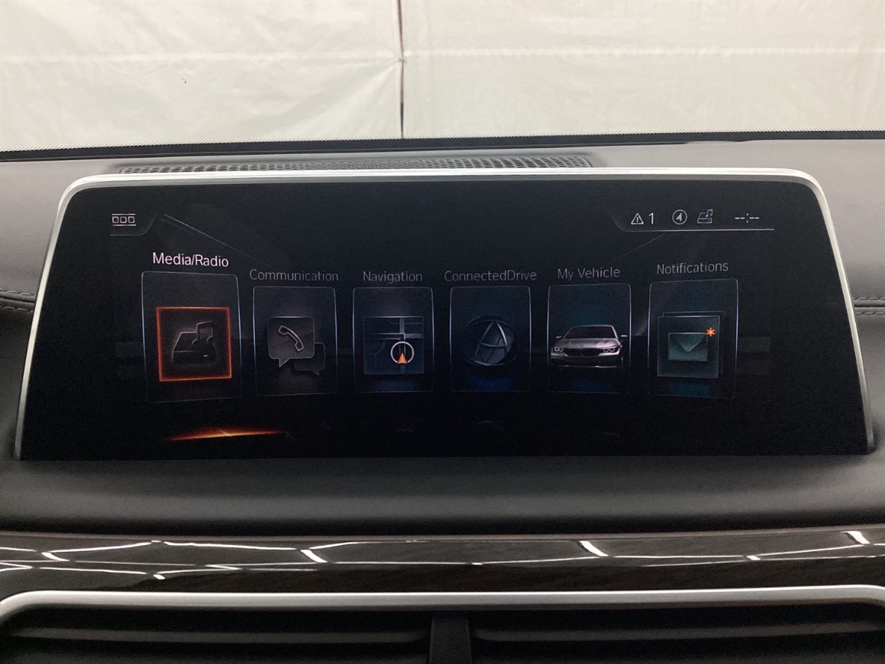 BMW 7 Series 740i xDrive Sedan 2017