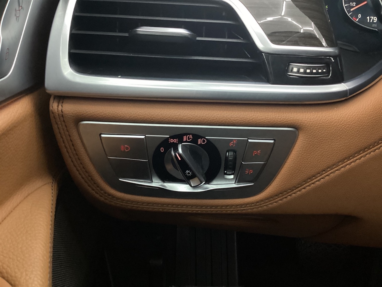 BMW 7 Series 740i xDrive Sedan 2017