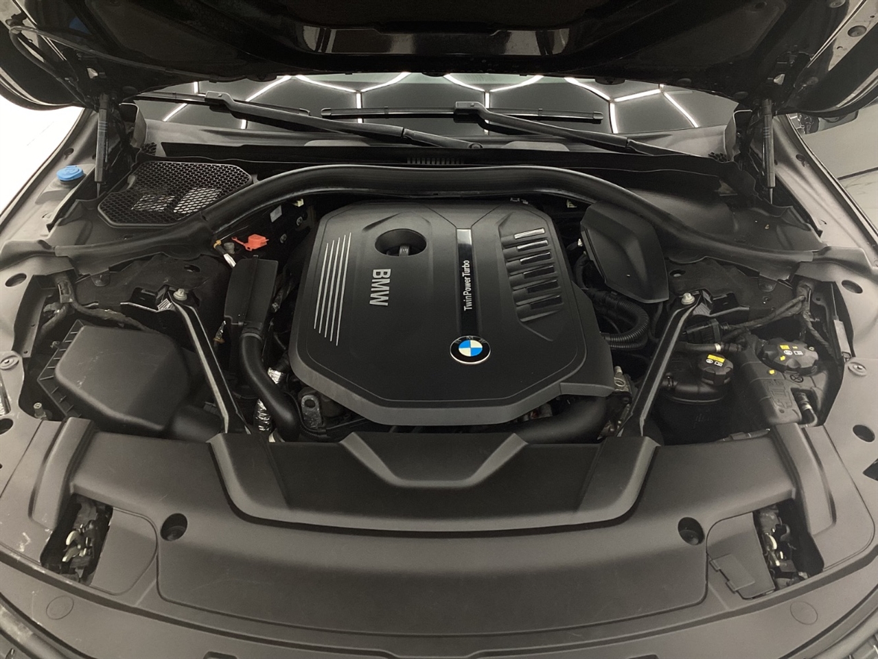 BMW 7 Series 740i xDrive Sedan 2017