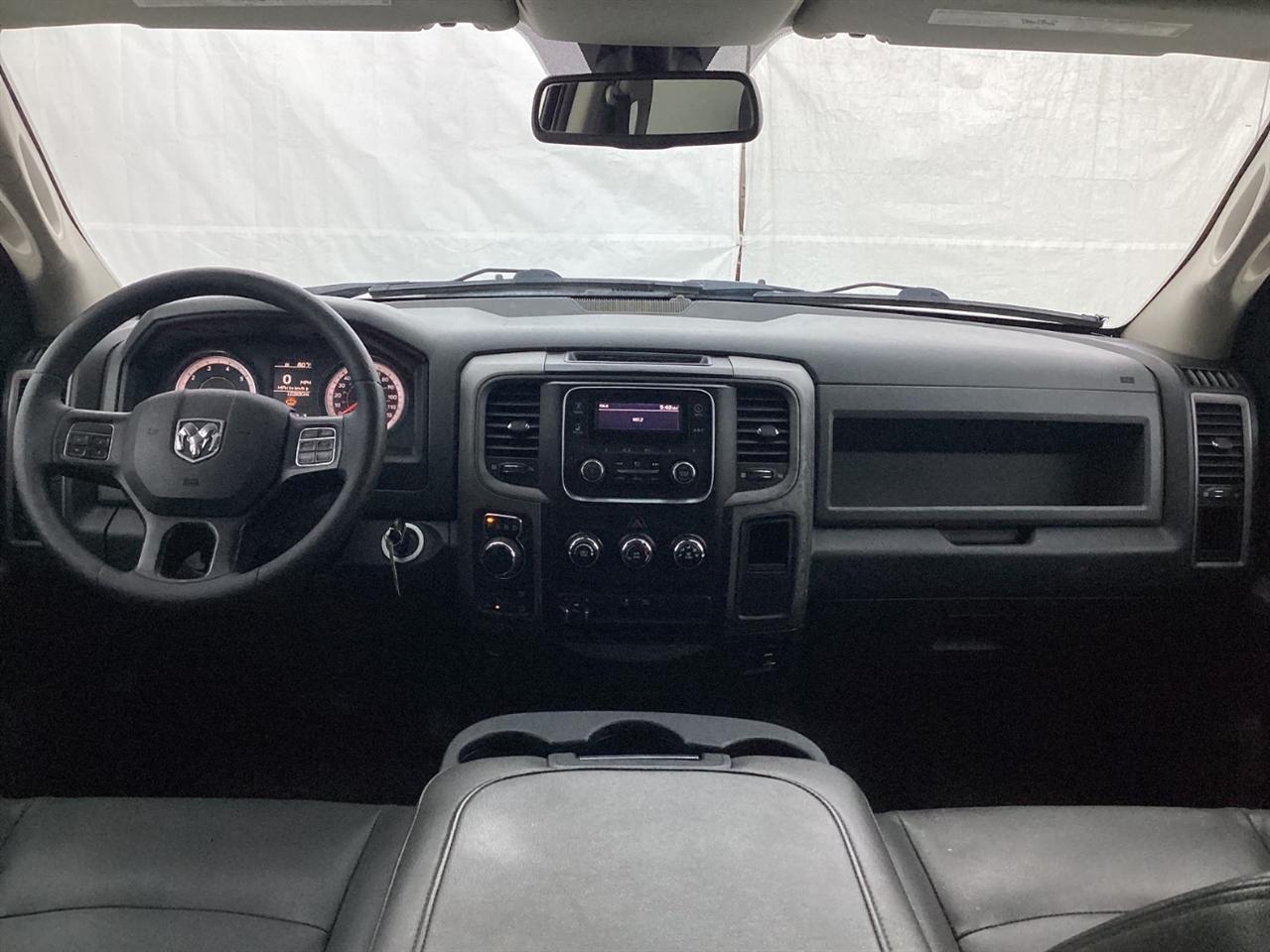 RAM 1500 Tradesman 4x4 Crew Cab 5'7" Box 2018