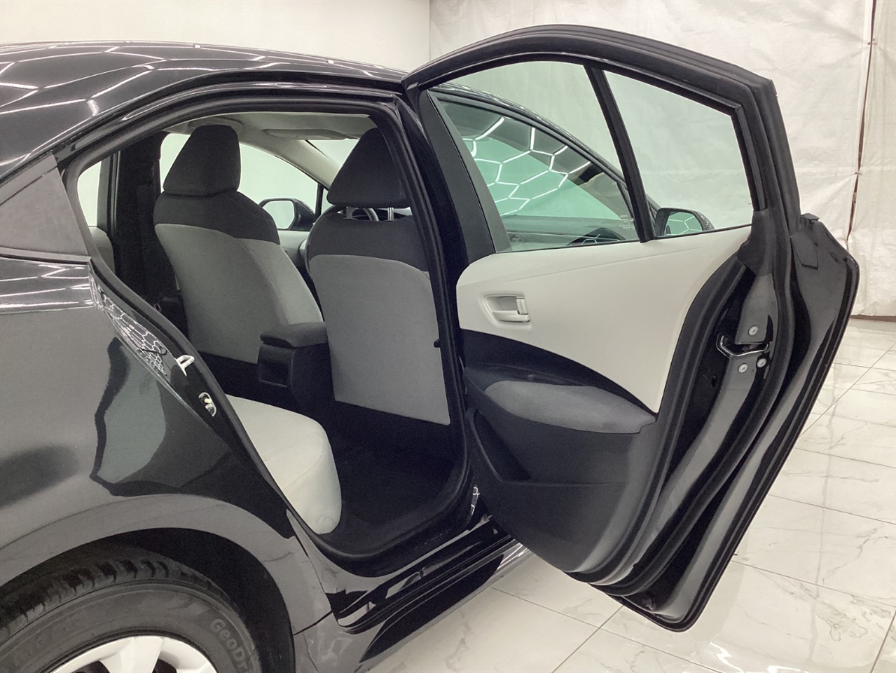 Toyota Corolla LE CVT (Natl) 2022