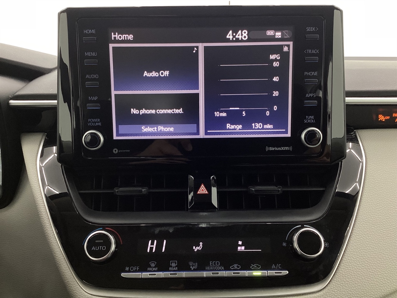 Toyota Corolla LE CVT (Natl) 2022