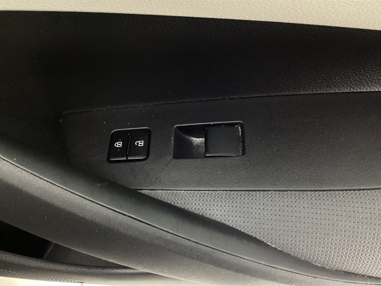 Toyota Corolla LE CVT (Natl) 2022