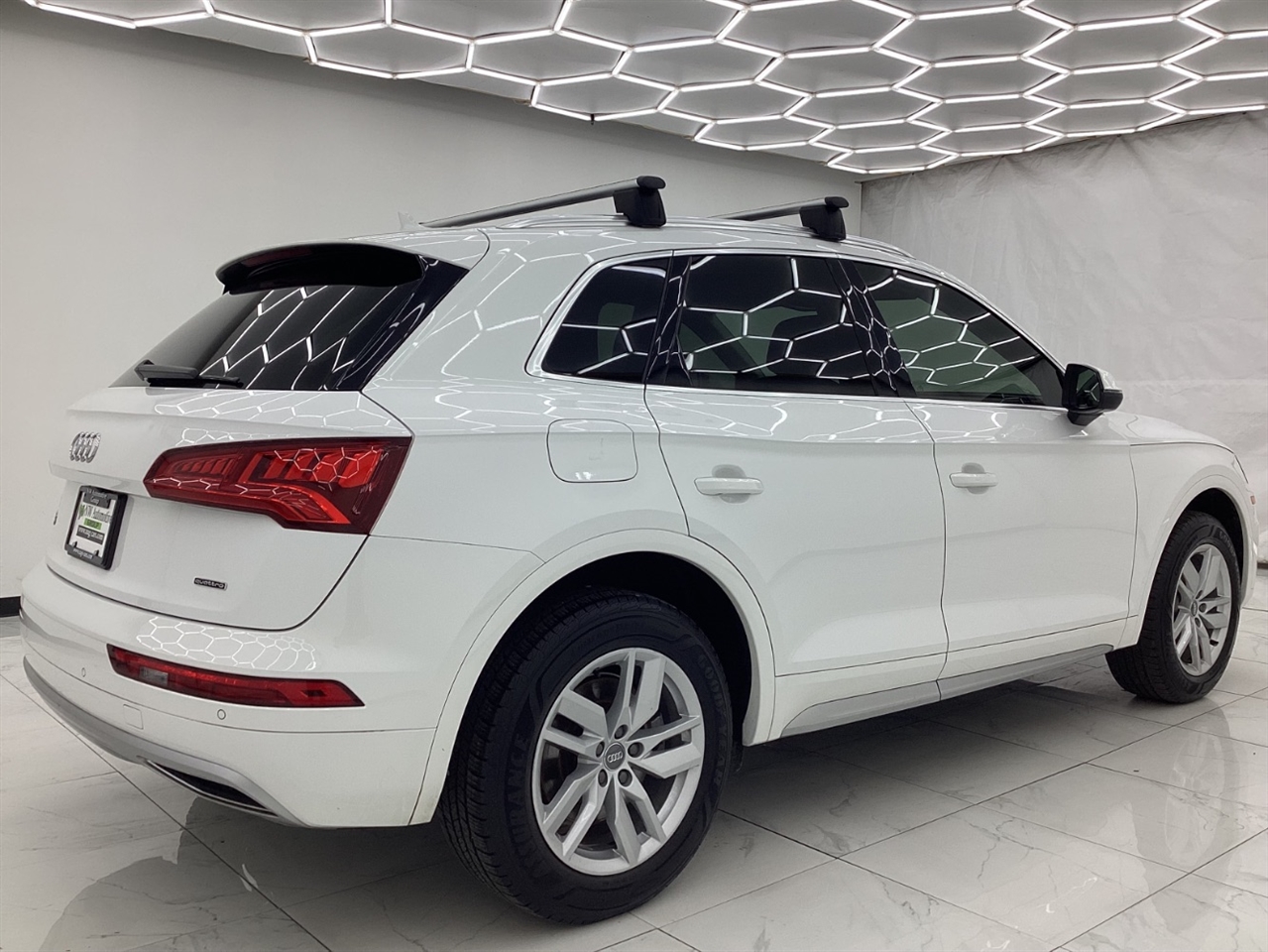 Audi Q5 Titanium Premium 45 TFSI quattro 2020