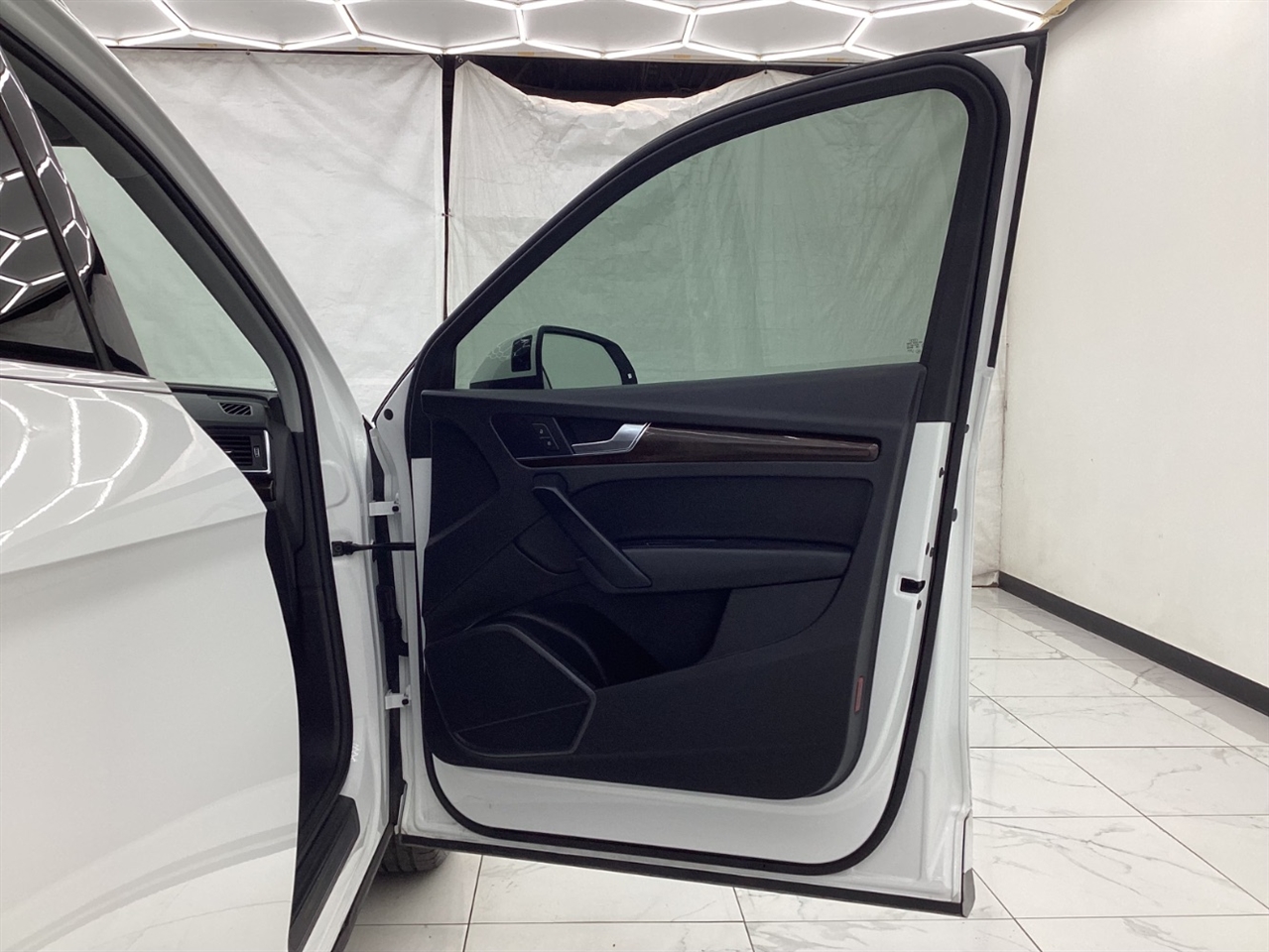 Audi Q5 Titanium Premium 45 TFSI quattro 2020