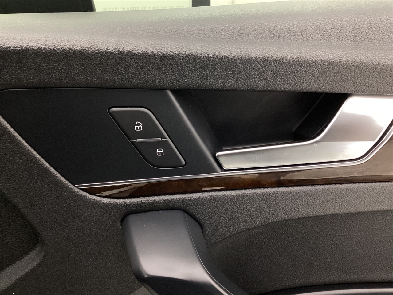 Audi Q5 Titanium Premium 45 TFSI quattro 2020