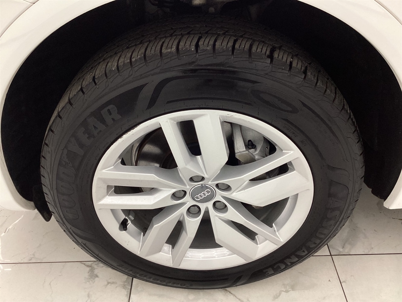 Audi Q5 Titanium Premium 45 TFSI quattro 2020