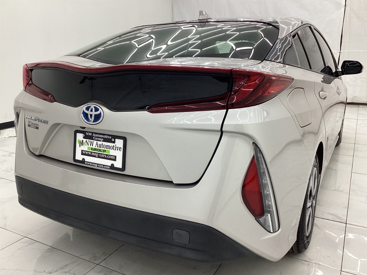 Toyota Prius Prime Advanced (Natl) 2017