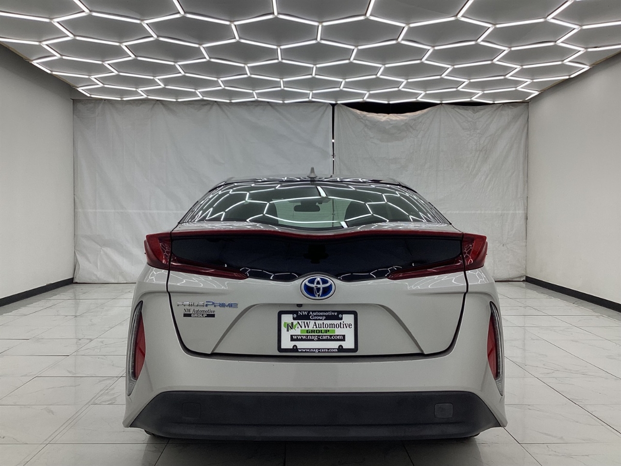 Toyota Prius Prime Advanced (Natl) 2017