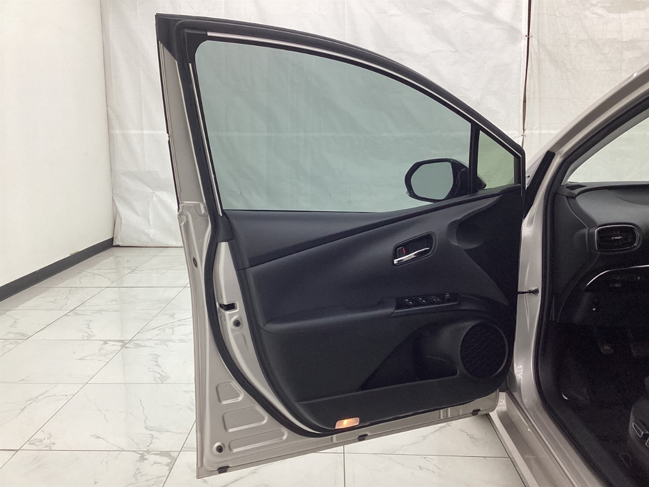 Toyota Prius Prime Advanced (Natl) 2017