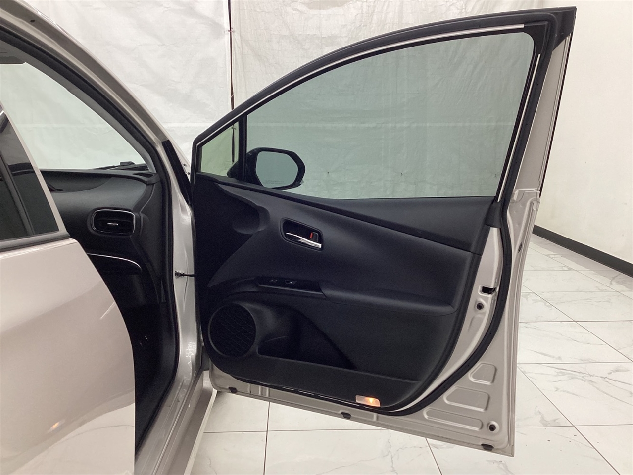 Toyota Prius Prime Advanced (Natl) 2017