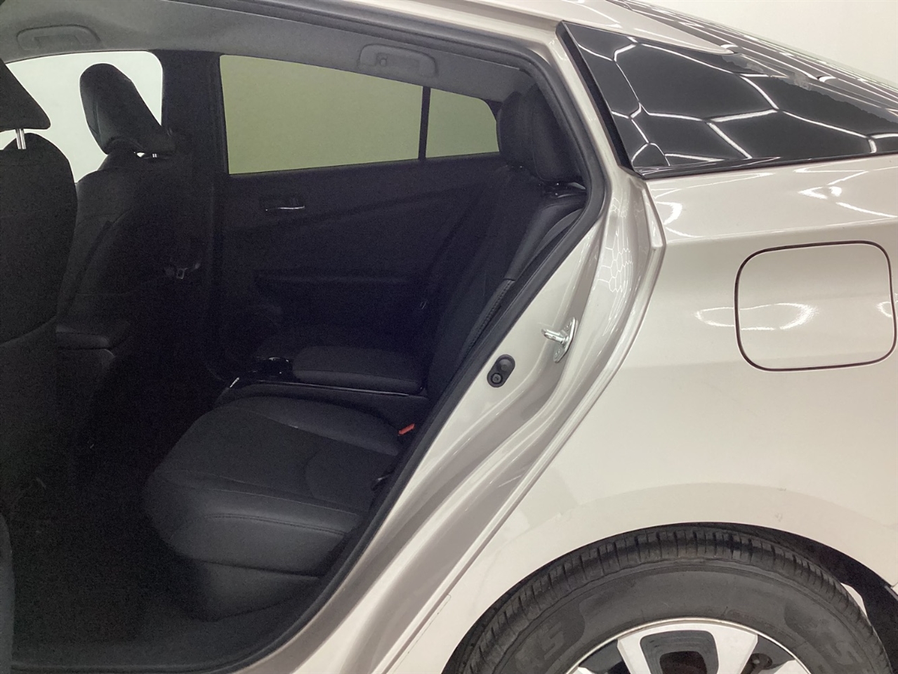 Toyota Prius Prime Advanced (Natl) 2017