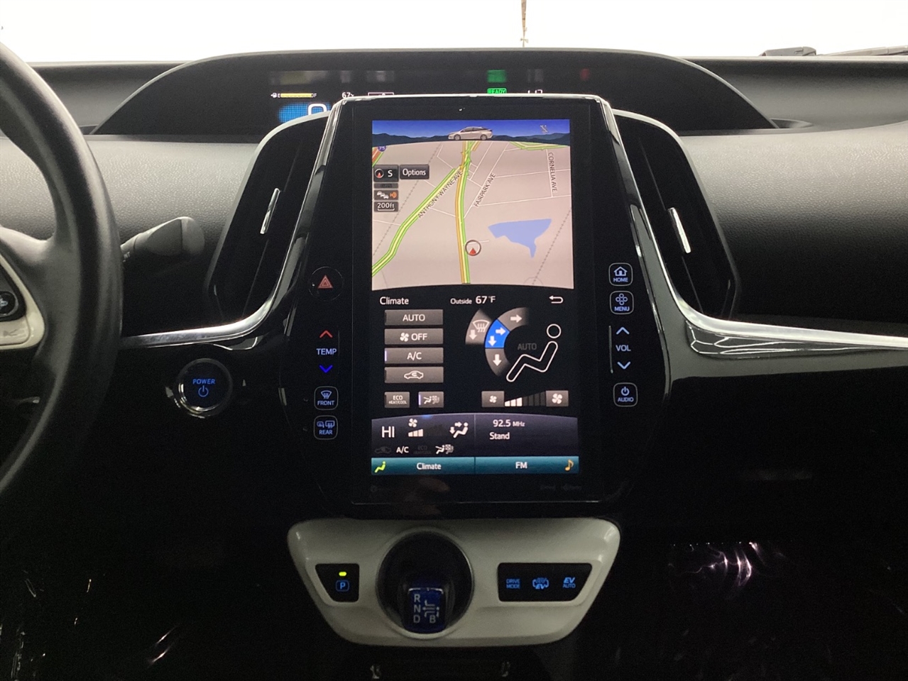 Toyota Prius Prime Advanced (Natl) 2017