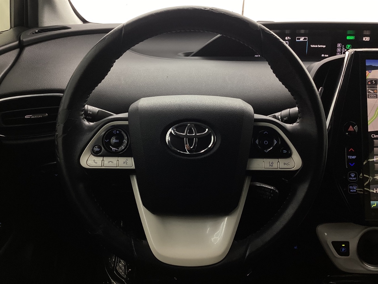 Toyota Prius Prime Advanced (Natl) 2017