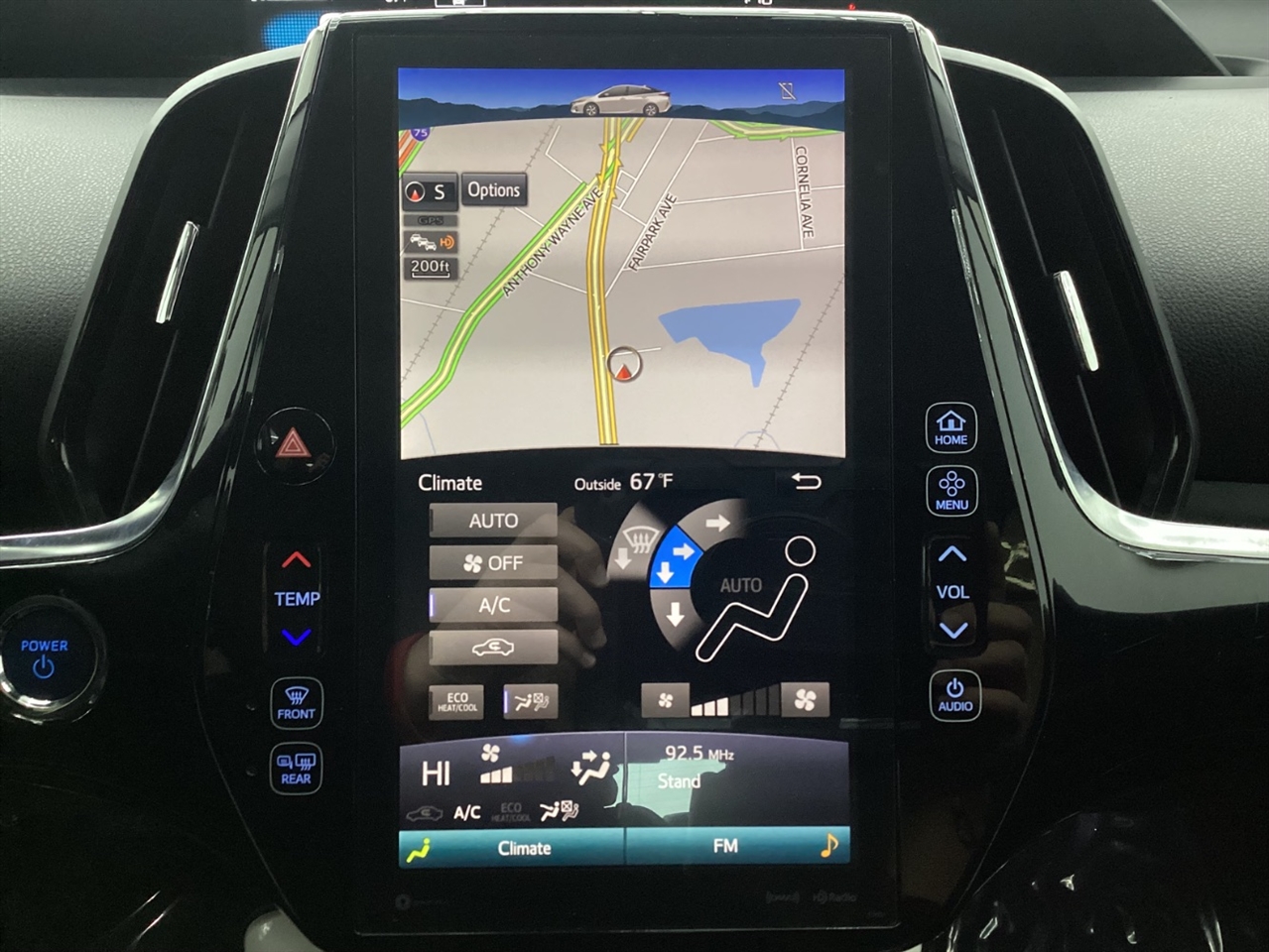 Toyota Prius Prime Advanced (Natl) 2017