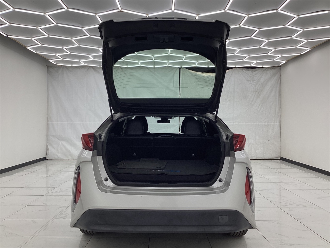 Toyota Prius Prime Advanced (Natl) 2017