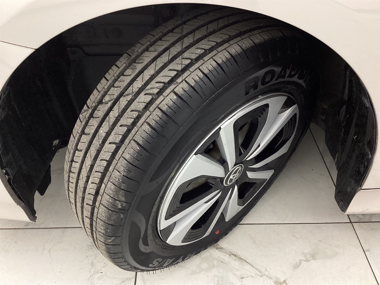 Toyota Prius Prime Advanced (Natl) 2017