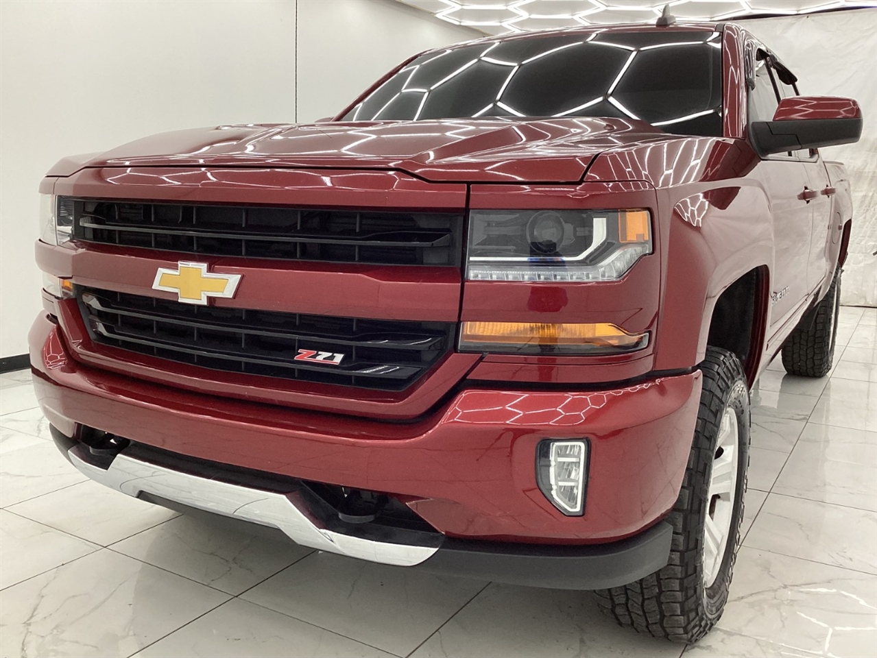 2018 Chevrolet Silverado 1500 4WD Crew Cab 143.5" LT w/2LT