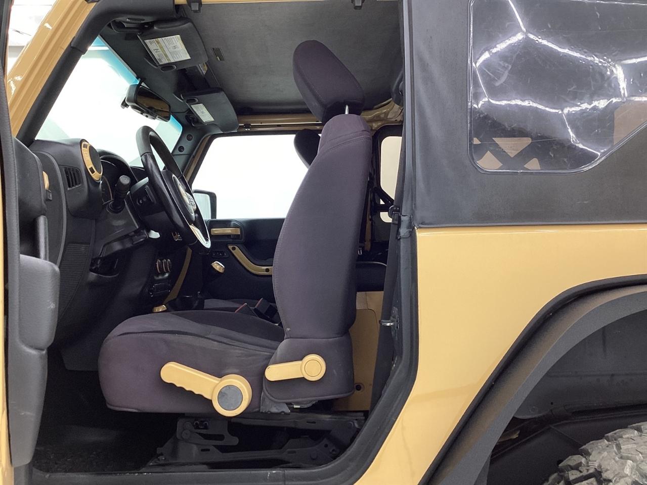 Jeep Wrangler 4WD 2dr Sport 2013