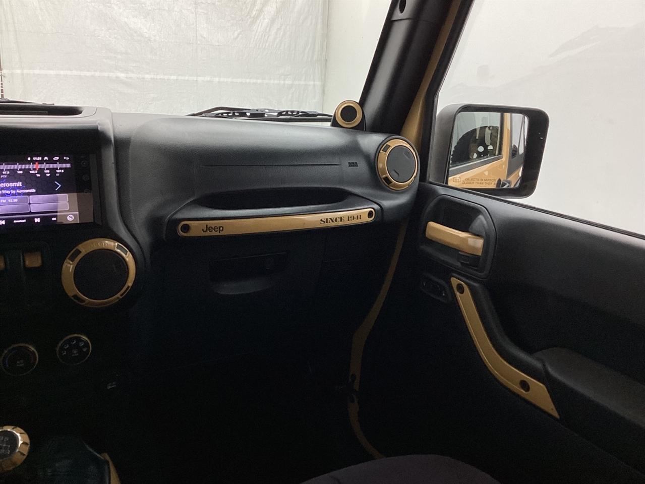 Jeep Wrangler 4WD 2dr Sport 2013