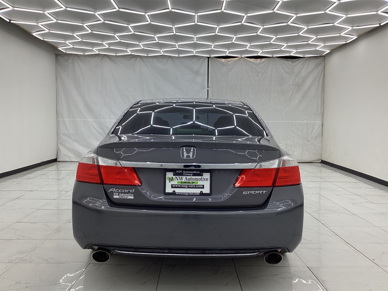 Honda Accord 4dr I4 Man Sport 2014