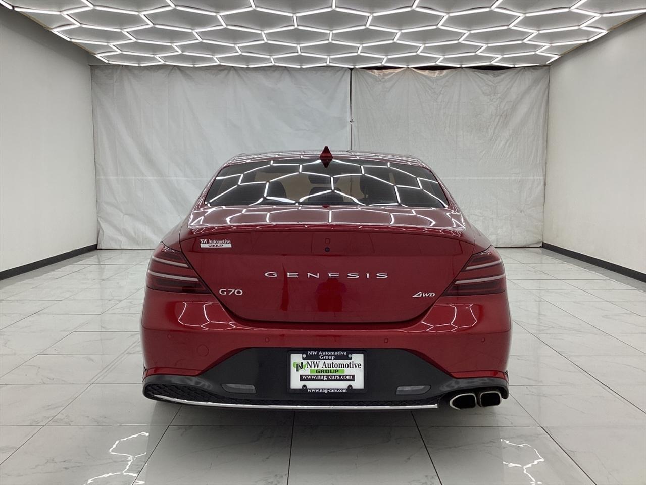 Genesis G70 2.0T AWD 2022