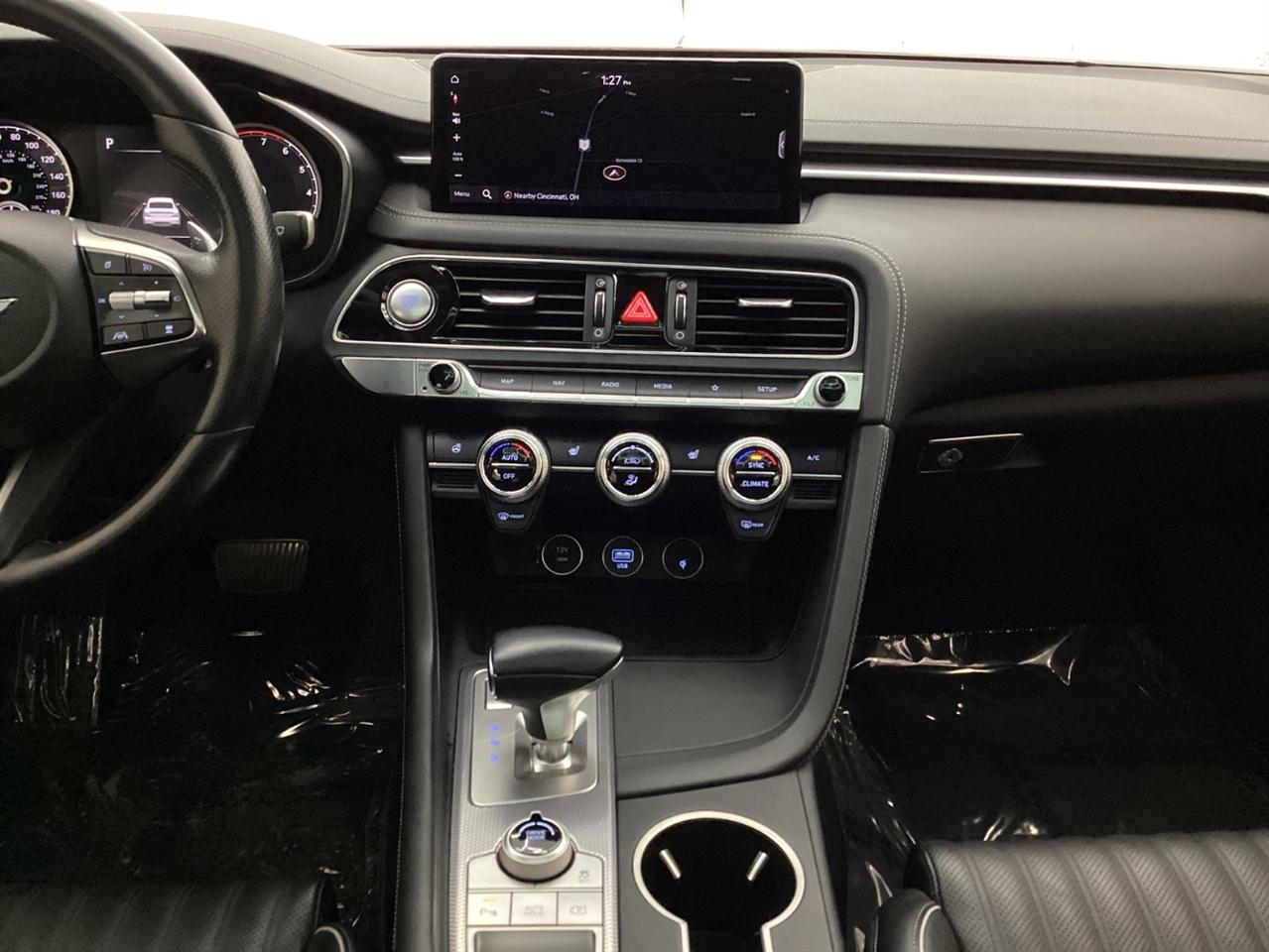 Genesis G70 2.0T AWD 2022