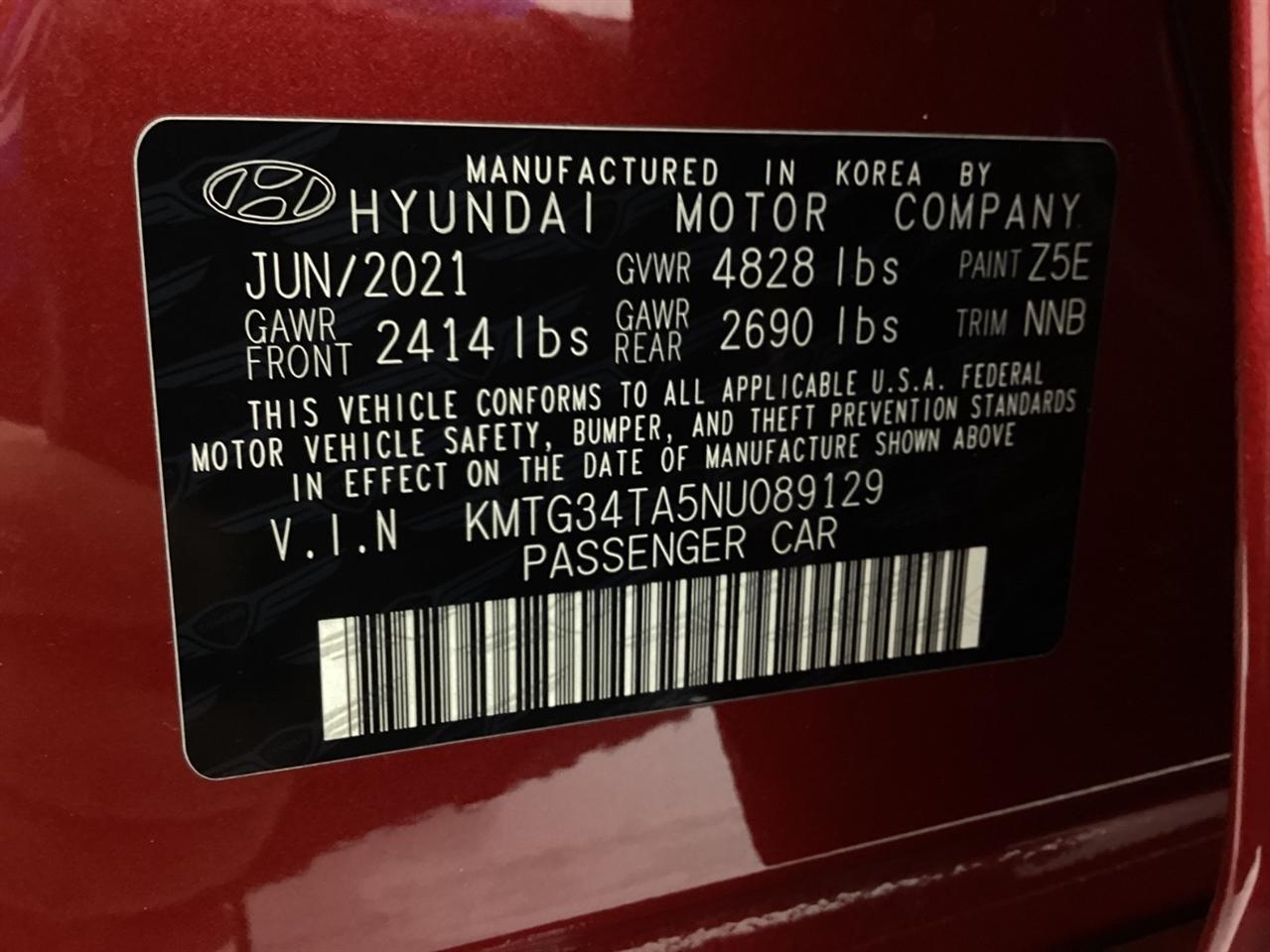 Genesis G70 2.0T AWD 2022