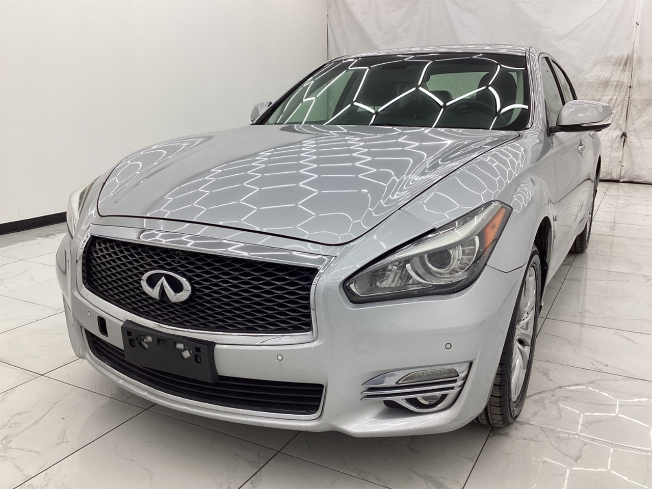 2015 INFINITI Q70 3.7's photo