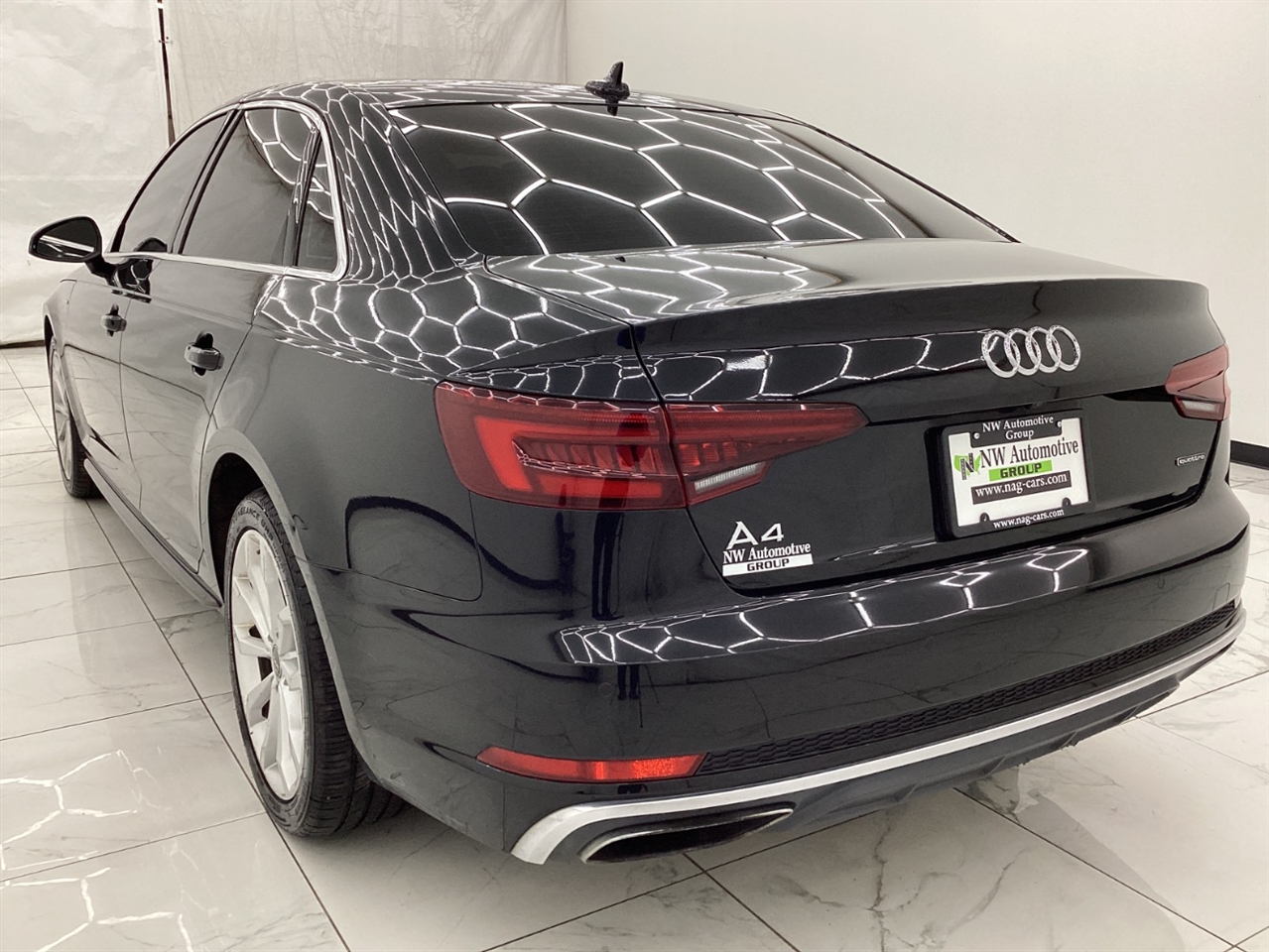 Audi A4 Premium Plus 45 TFSI quattro 2019