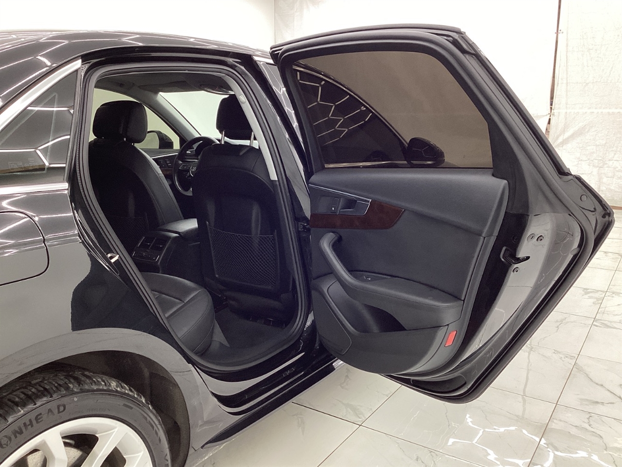 Audi A4 Premium Plus 45 TFSI quattro 2019