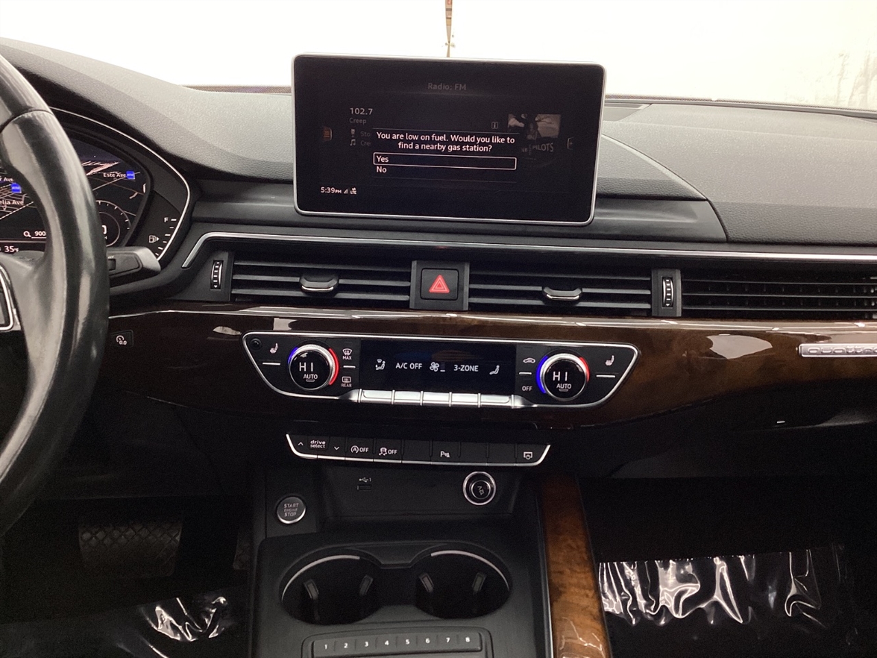 Audi A4 Premium Plus 45 TFSI quattro 2019