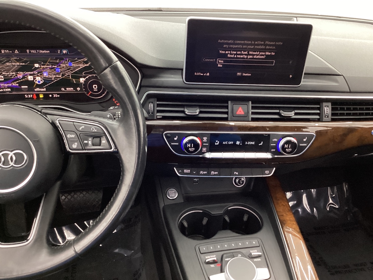 Audi A4 Premium Plus 45 TFSI quattro 2019