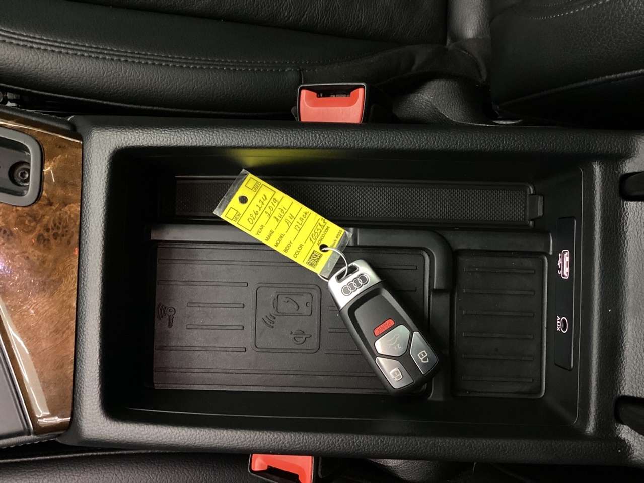 Audi A4 Premium Plus 45 TFSI quattro 2019