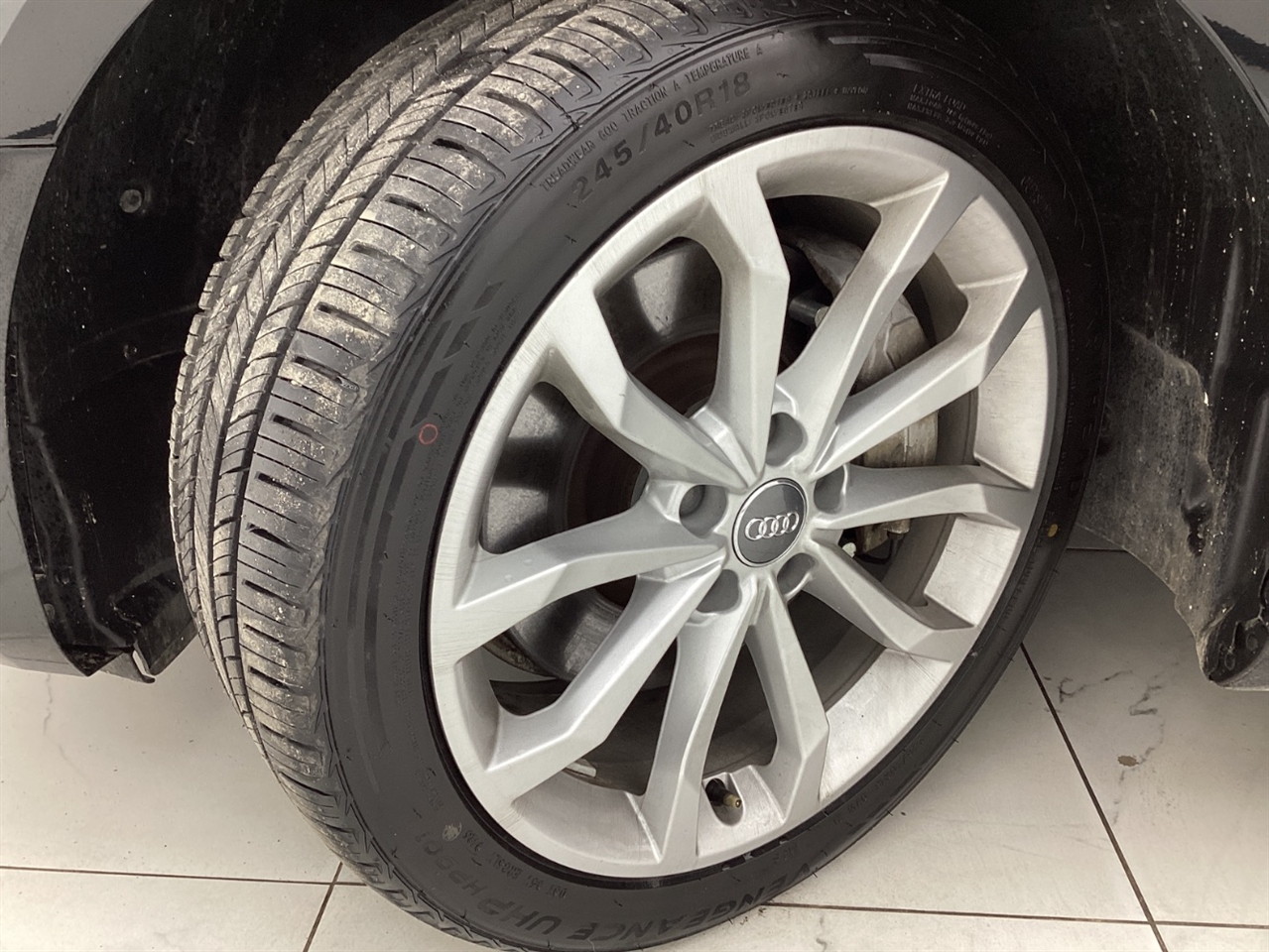 Audi A4 Premium Plus 45 TFSI quattro 2019