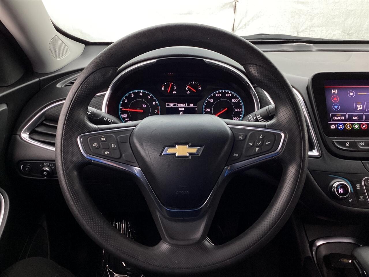 Chevrolet Malibu 4dr Sdn LT 2021