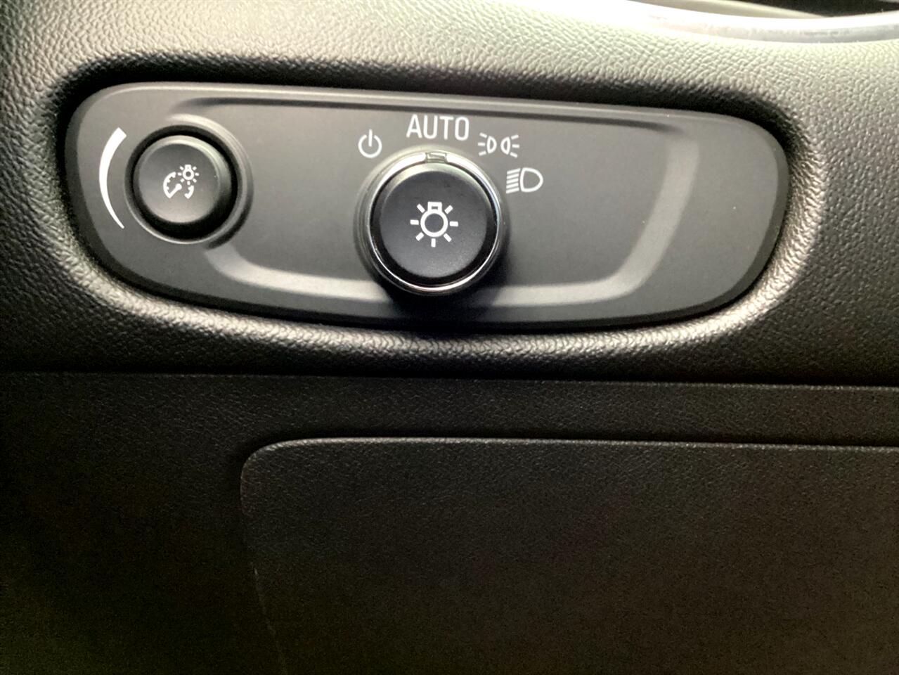 Chevrolet Malibu 4dr Sdn LT 2021