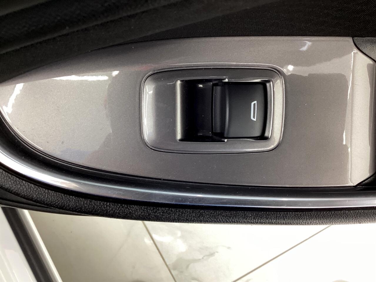 Chevrolet Malibu 4dr Sdn LT 2021