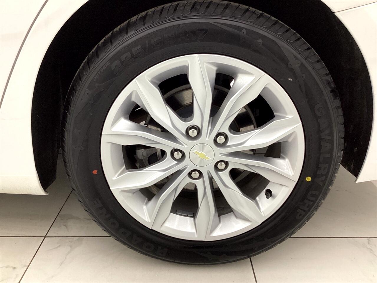 Chevrolet Malibu 4dr Sdn LT 2021