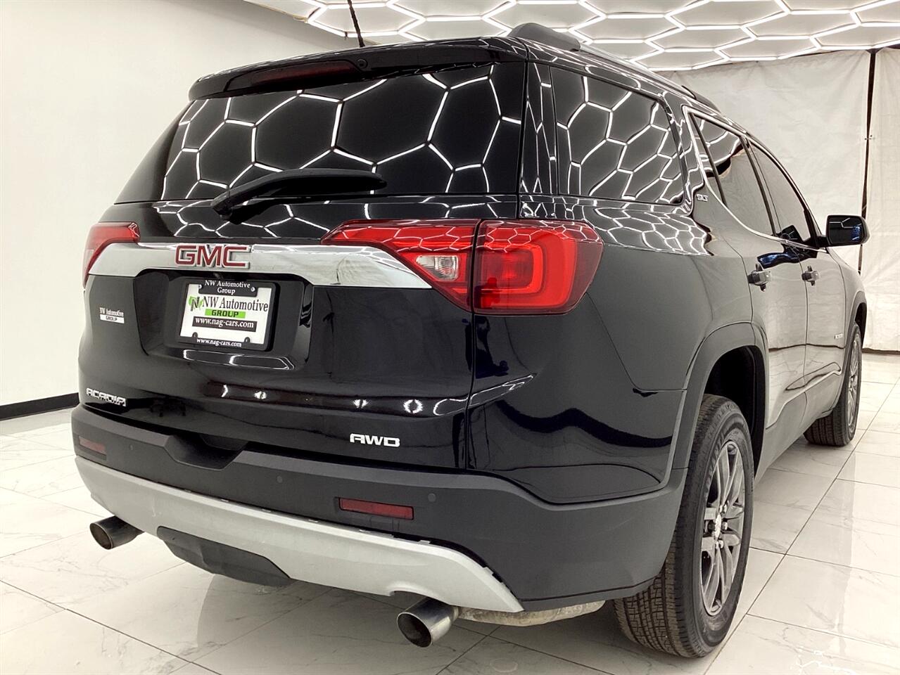 GMC Acadia AWD 4dr SLT w/SLT-1 2018