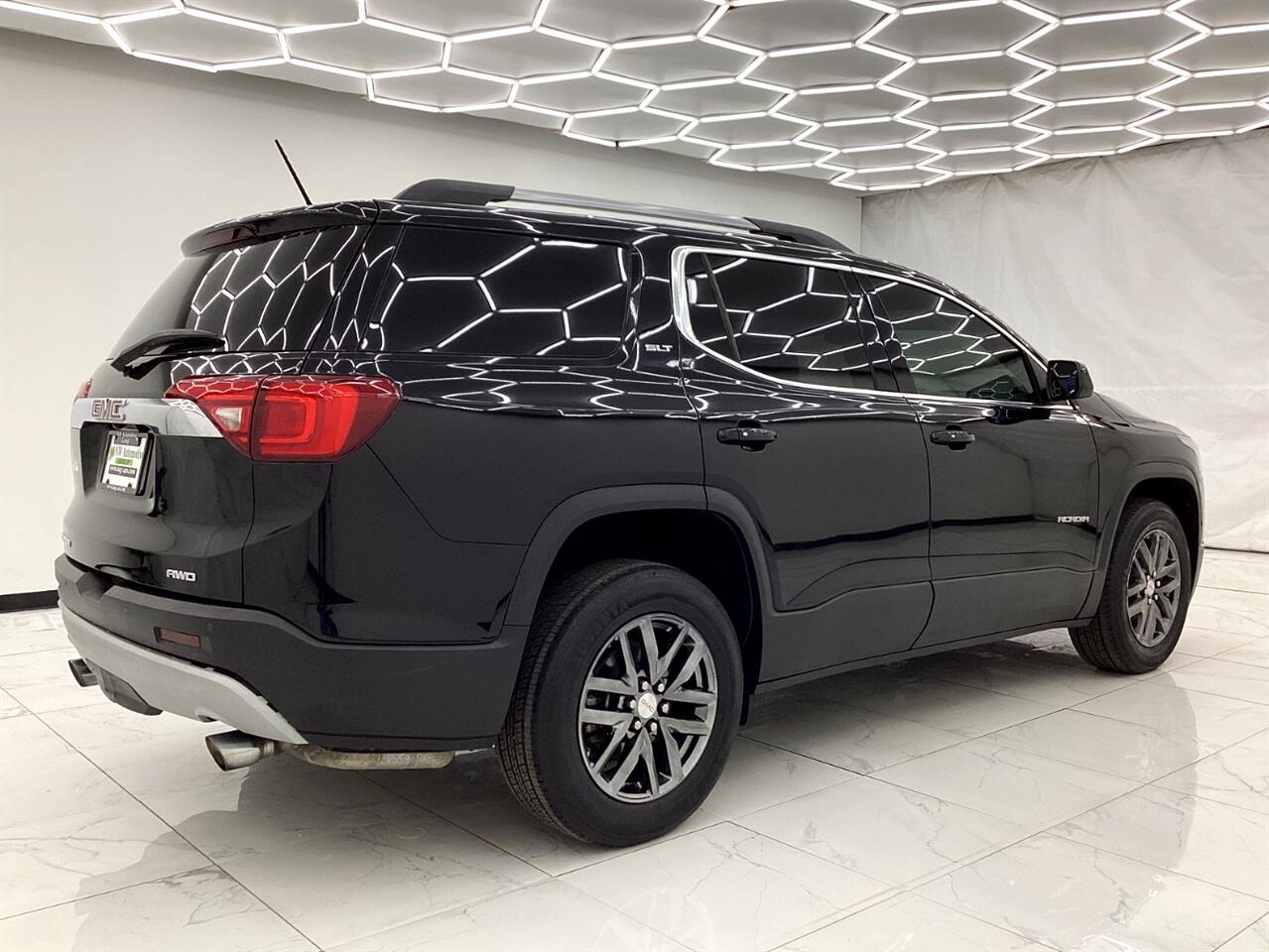 GMC Acadia AWD 4dr SLT w/SLT-1 2018