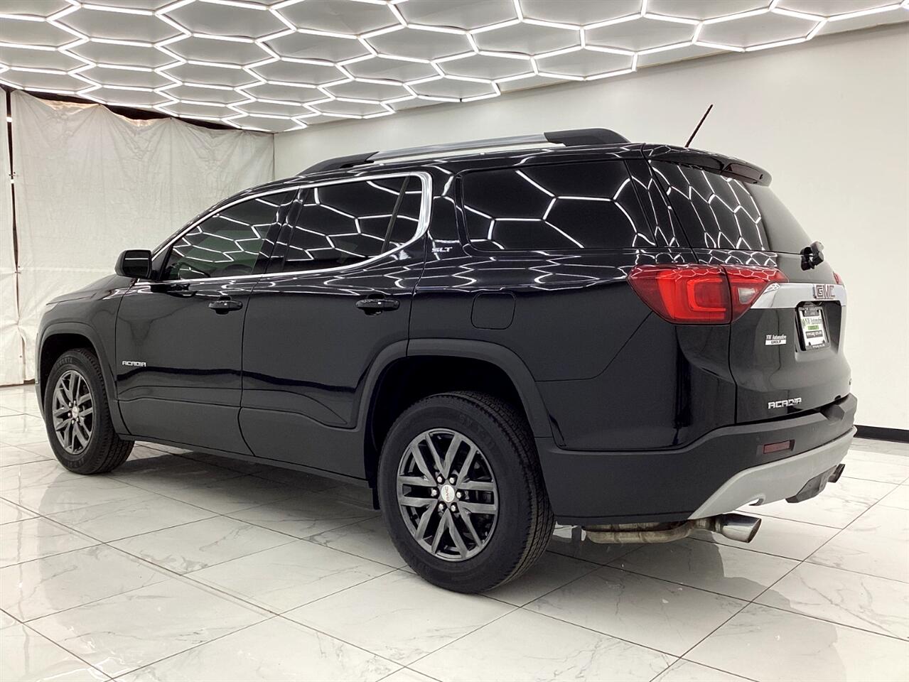 GMC Acadia AWD 4dr SLT w/SLT-1 2018
