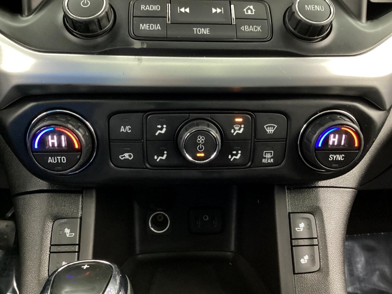 GMC Acadia AWD 4dr SLT w/SLT-1 2018