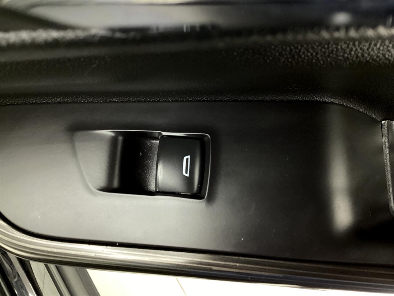 GMC Acadia AWD 4dr SLT w/SLT-1 2018